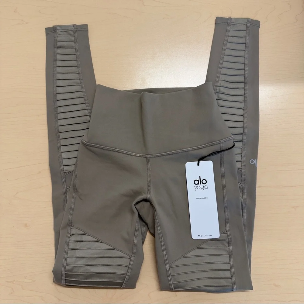 Alo Yoga High-Waist Moto Legging Gravel Glossy XXS NWT